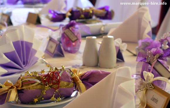 purple-white-wedding-table.jpg