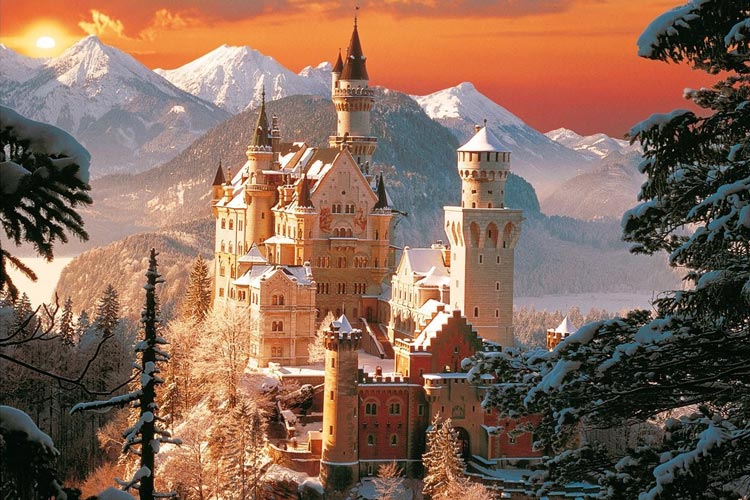 bavarian_castle_neuschwanstein_trees_sunset_1280x960_hd-wallpaper-1554617
