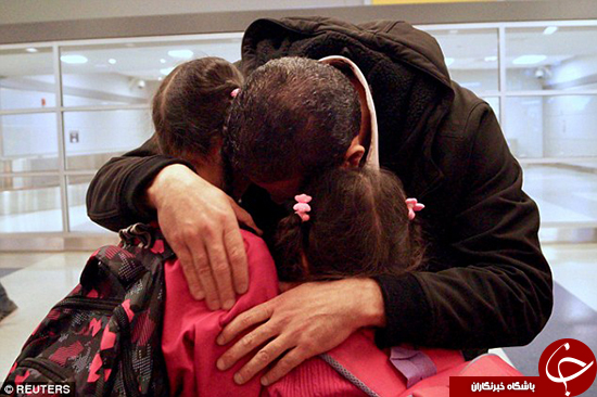 اخباراجتماعی  ,خبرهای اجتماعی ,دیدار  پدری با دختران خردسالش بعد از دو سال