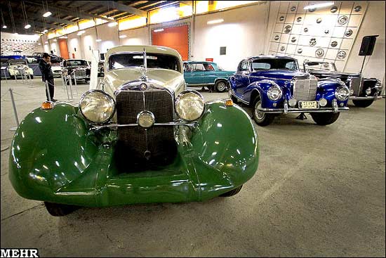 ,نمایشگاه خودروهای قدیمی ایران/ عکس نمایشگاه,نمایشگاه خودرو,خودرو قدیمی,جالب انگیز