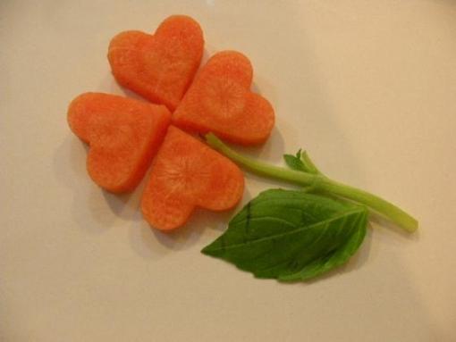 تزیین غذای ماکارونی , تزین هویج به شکل ماکارانی 