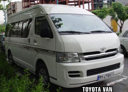 Toyota-Van-Hice