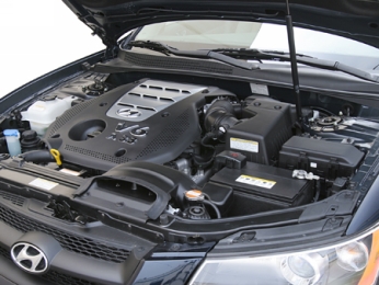 2008 Hyundai Sonata GLS Engine Compartment