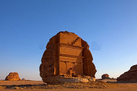 قلعه تنهایی,قصر آل فرید,قلعه تنهایی در عربستان