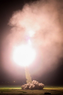 حمله موشکی سپاه به‌ مقر داعش