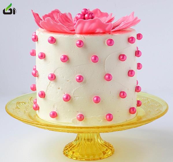 تزئین کیک,تزئین کیک تولد,تزئین کیک با گل شکلاتی