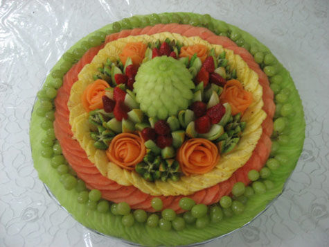 round-fruit-tray.jpg