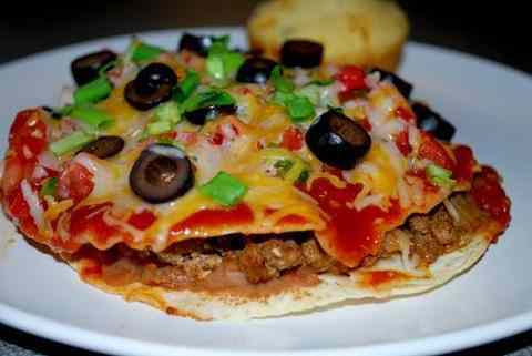 پیتزا مکزیکی , طرز تهیه پیتزا مکزیکی , موادلازم برای پیتزای مکزیکی 