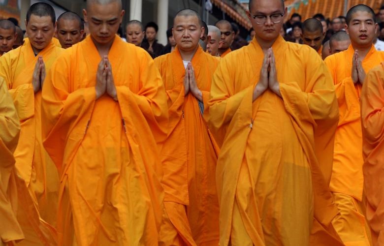 جشن روز بودا در کشورهای مختلف