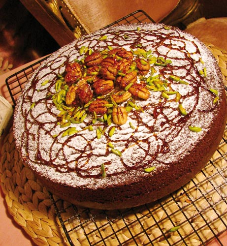 کیک ساده شکلاتی , کیک شکلاتی ساده , طرز تهیه کیک اسفنجی شکلاتی 