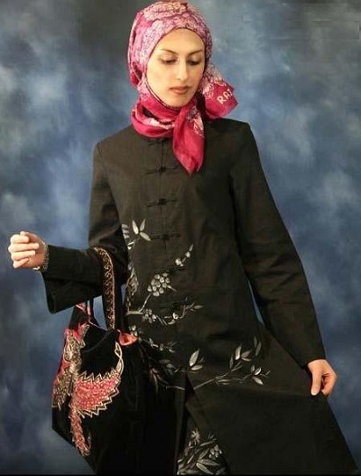 5910f5c49b471e9bf8bec321e91440f73 برگزاری شو لباس زنانه در تهران (عکس)