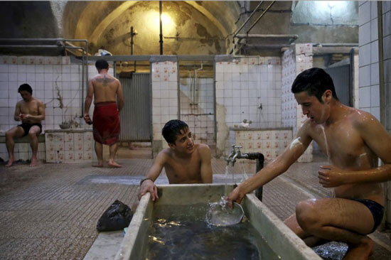,گزارشAP از حمام عمومی در ایران +عکس حمام,عکاس,عکاس ایرانی,دیدنی های امروز دیدنی های روزانه