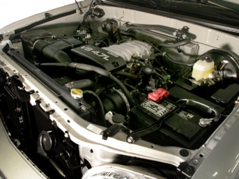 2006 Toyota Tundra Double Cab 4X4 SR5 Engine Compartment