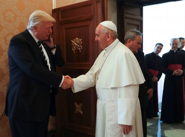 حواشی دیدار ترامپ و پاپ