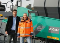 Managing Director Jörg Frauenrath and Site Manager Jürgen Thebrath are convinced: “This joint-free quality is simply outstanding.”