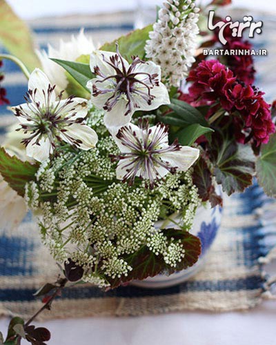 نمونه گلهای طبیعی رو میز اداری , طرز چیدمان گلدان های طبیعی در منزل های کوچک , بهترین گل های مصنوعی 
