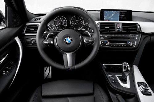 2013-BMW-335i-xDrive-interior-500x332.jp