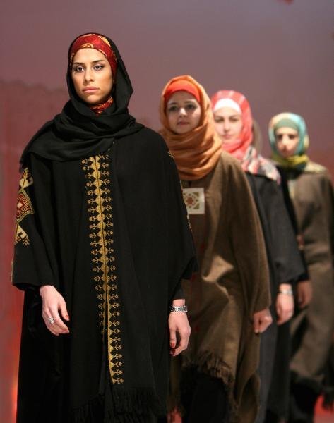 فشن شوی لباس های اسلامی در ایران,لباس های اسلامی,لباس های اسلامی,[categoriy]