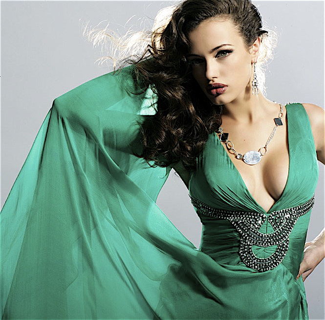 مدل لباس شب و مجلسی سبز 2012