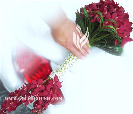 دسته گل و ماشین عروس ایرانی