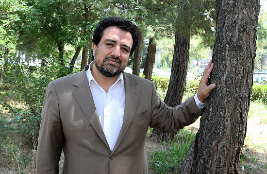 بیوگرافی حسینی بای خبرنگار , حسینی بای و همسرش , بیوگرافی علیرضا حسینی بای 