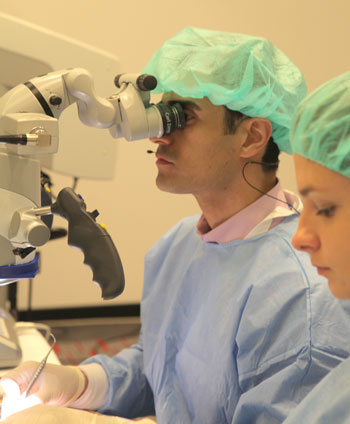 ,برای اولین بار جراحی های کم تهاجمی ایمپلنت در ایران,آموزش آرایش آرایش صورت آرایش چشم گریم مدل ابرو
