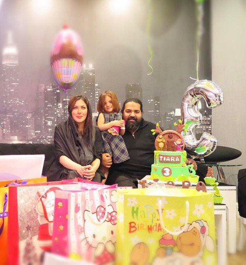 اخبار,اخبار فرهنگی وهنری,رضا صادقی و همسرش در جشن تولد