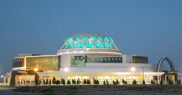 مدرن ترین فروشگاه های شهر مشهد و کشور
