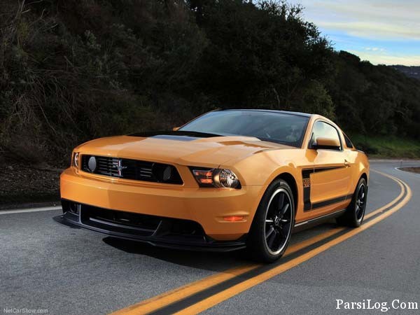 2012Ford-Mustang_Boss_302_2012_800x600_w