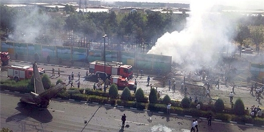 سقوط هواپیمای مسافربری در تهران با ۴۸سرنشین +تصاویر وجزئیات