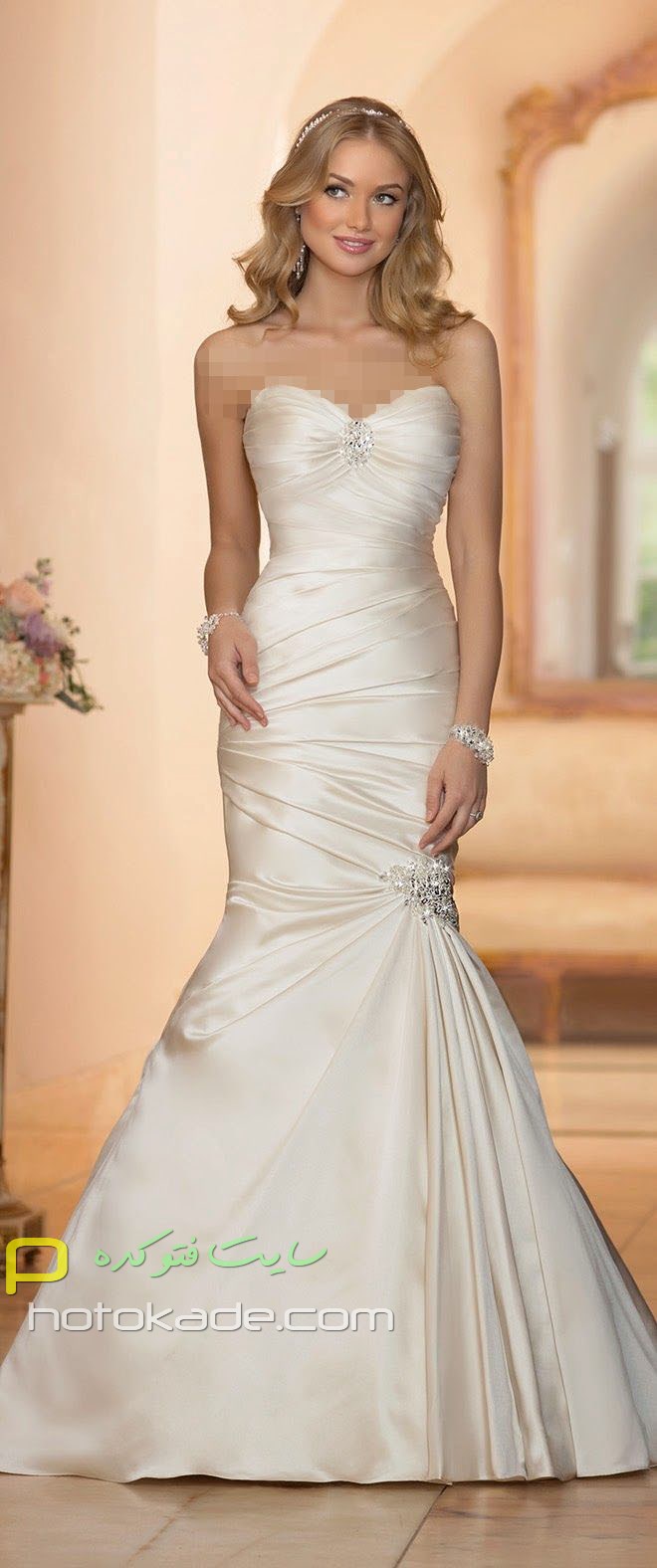 برترین لباس عزوس ها , زیبارین لباسهای عروس با استین گیپور 