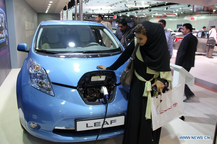 گزارش تصویری از جذاب ترین خودرو های نمایشگاه خودرو دوبی