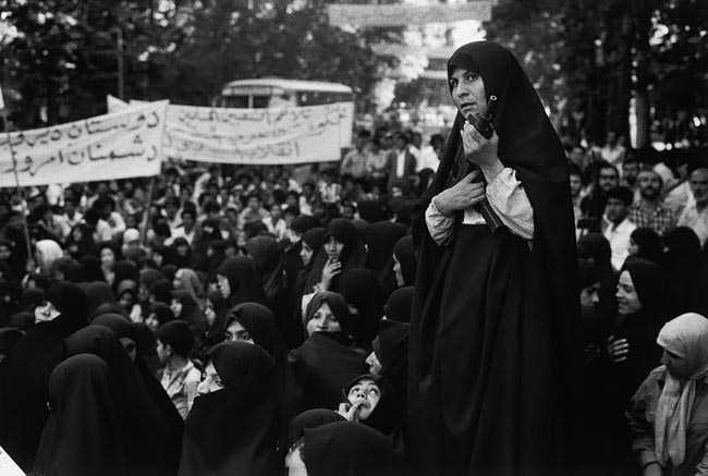 تصاویری اززنان ایرانی اوایل اتقلاب 