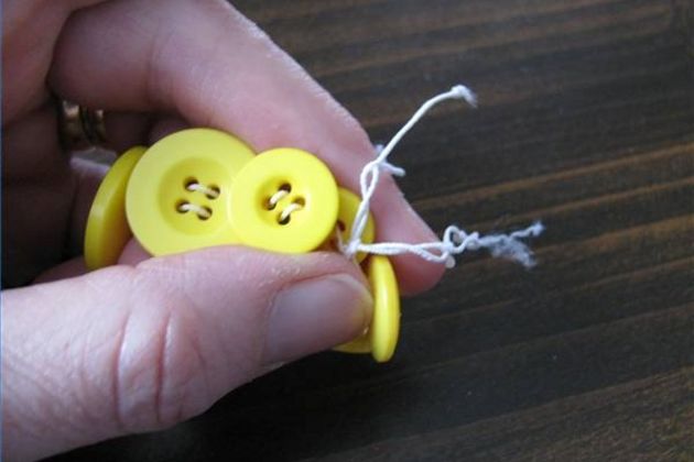 make-button-bracelets-awareness-1.8-800x