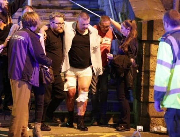 انفجار مرگبار در سالن  منچستر آرینا  با ۱۹ کشته