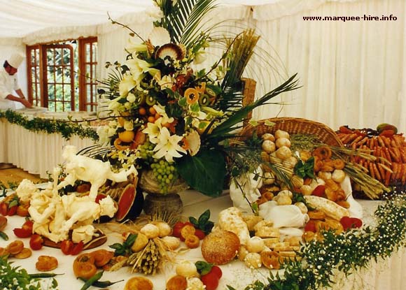 wedding-buffet-table.jpg