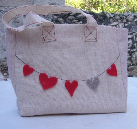 Emma tote - Love on a Wire Collection - biege with red lining and felt hearts