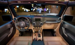 2011_jeep_wrangler-interior-250x152.jpg