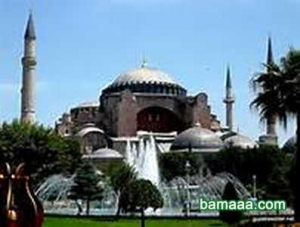 مسجد ایا صوفیه یكی ازبزرگترین اثرهای تاریخی دوران بیزانس