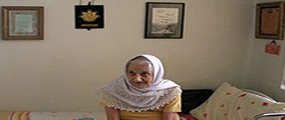 خبر ویژه؛نخستین استاد فیزیک زن ایران در آسایشگاه سالمندان