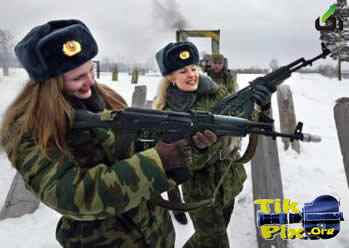 دانلود تصاویر زنان ارتشی 