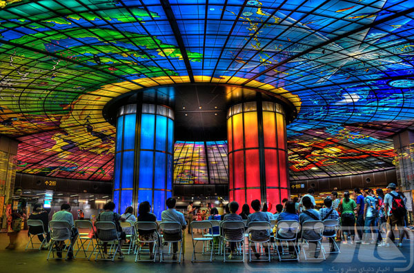 The-most-amazing-metro-stations-Formosa-Boulevard-Station,-Kaohsiung,-Taiwan-2