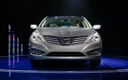 2012-Hyundai-Azera-front-end-250x156.jpg