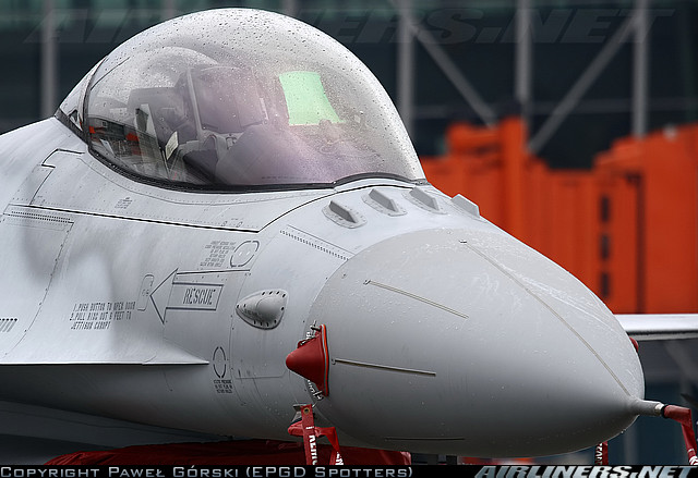 Lockheed Martin F-16CJ Fighting Falcon aircraft picture