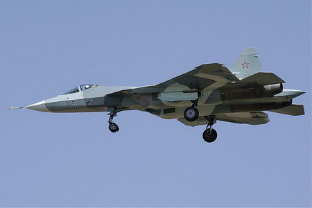 Sukhoi-T-50-002.jpg