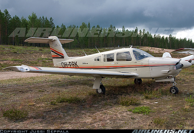 Piper PA-28RT-201 Arrow IV aircraft picture