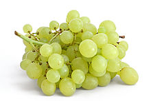 220px-Table_grapes_on_white.jpg