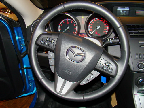 عکس و مشخصات از مزدا 3 جدید New Mazda 3