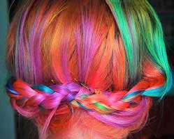 چگونه موهایمان را رنگ فانتزی کنیم , فرمول ترکیب رنگ موهای فانتزی , رنگ موی قانتزی 