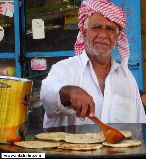صبحانه گرم ناکو پنج شنبه با نان پراته و شیرچاهی در نیکشهر 